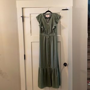 GAL MEETS GLAM DRESS
